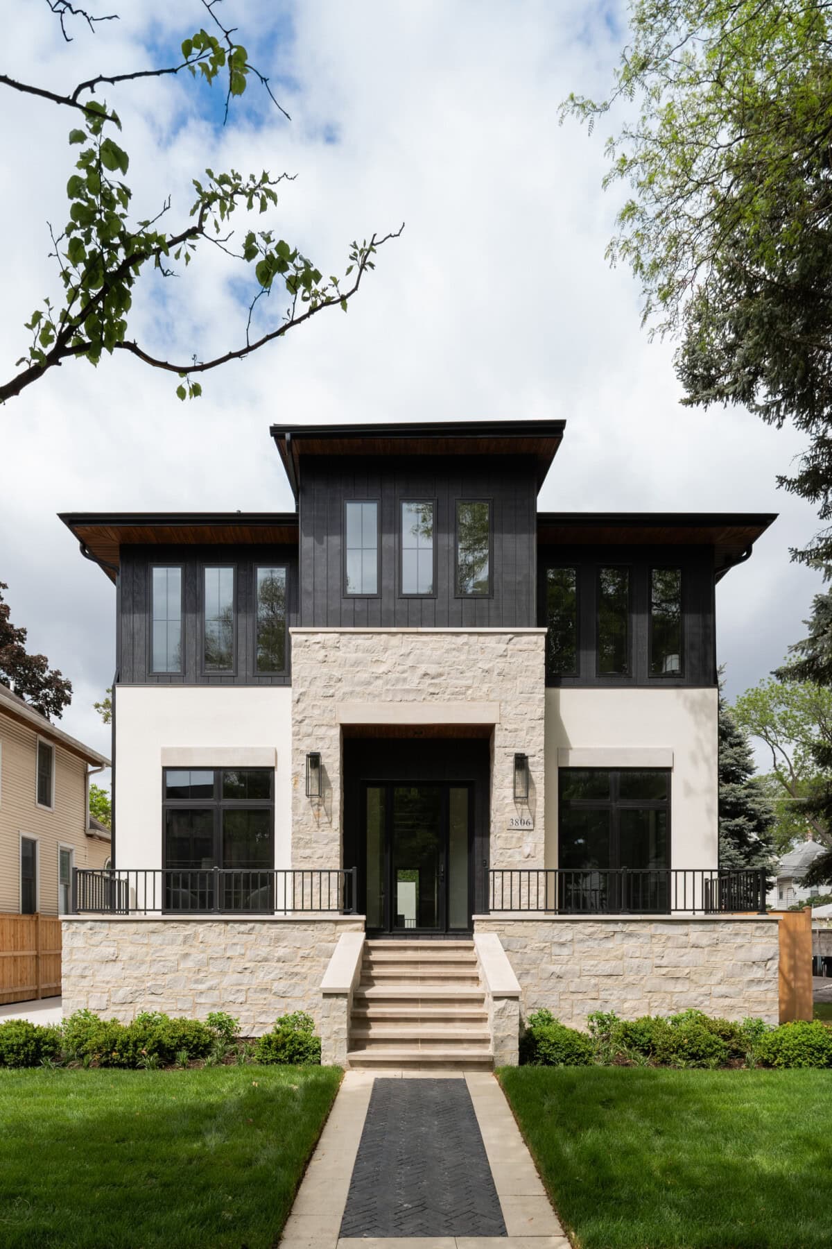 Lowell's Portfolio image