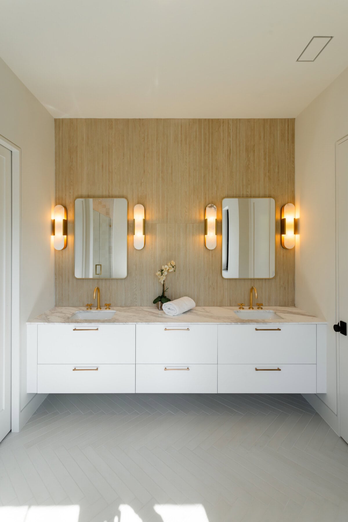 Lowell's Portfolio image